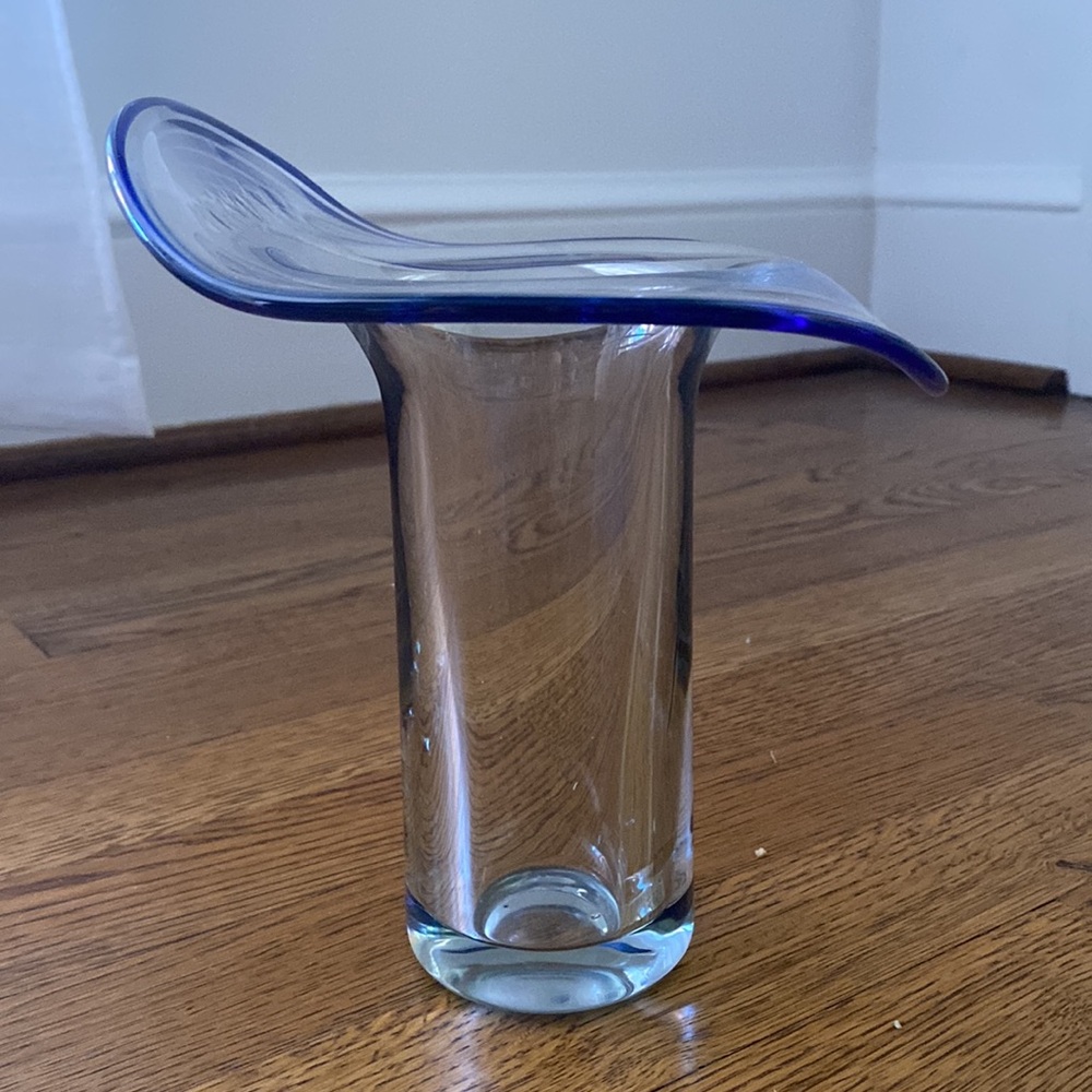 Glass vase - Picture 4 of 8